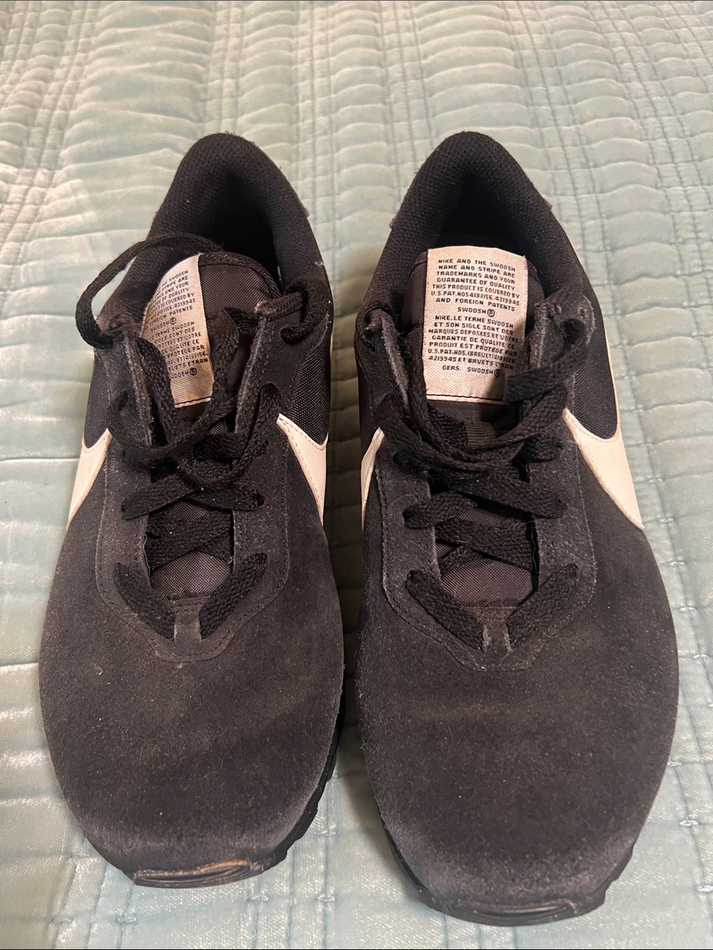 Nike Black and White Women's Athletic Sneakers